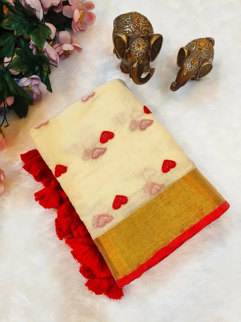 Red Heart Mul Cotton Saree